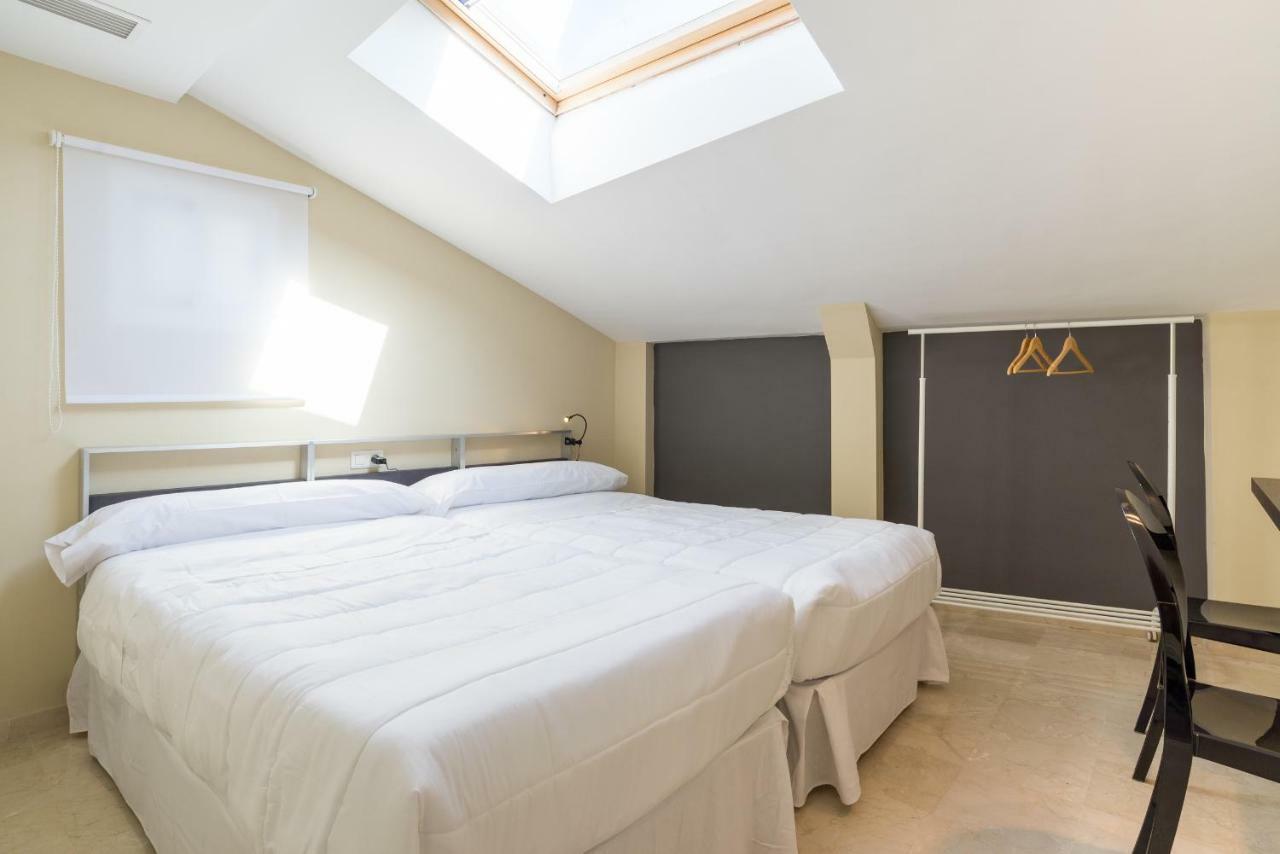 马拉加Gr3-Renovated Apt Next To Old Town With Cozy Terrace公寓 外观 照片